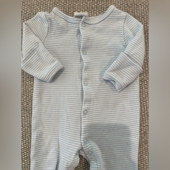 Little Me and Starting Out footie and hat bundle. NB - Picture 6 of 8